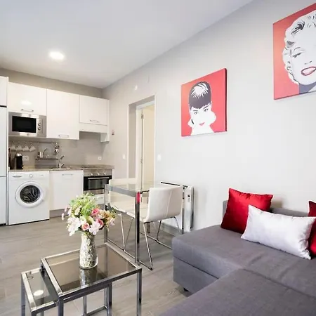 Madrid Rio Puente Segovia Apartment Exterior photo